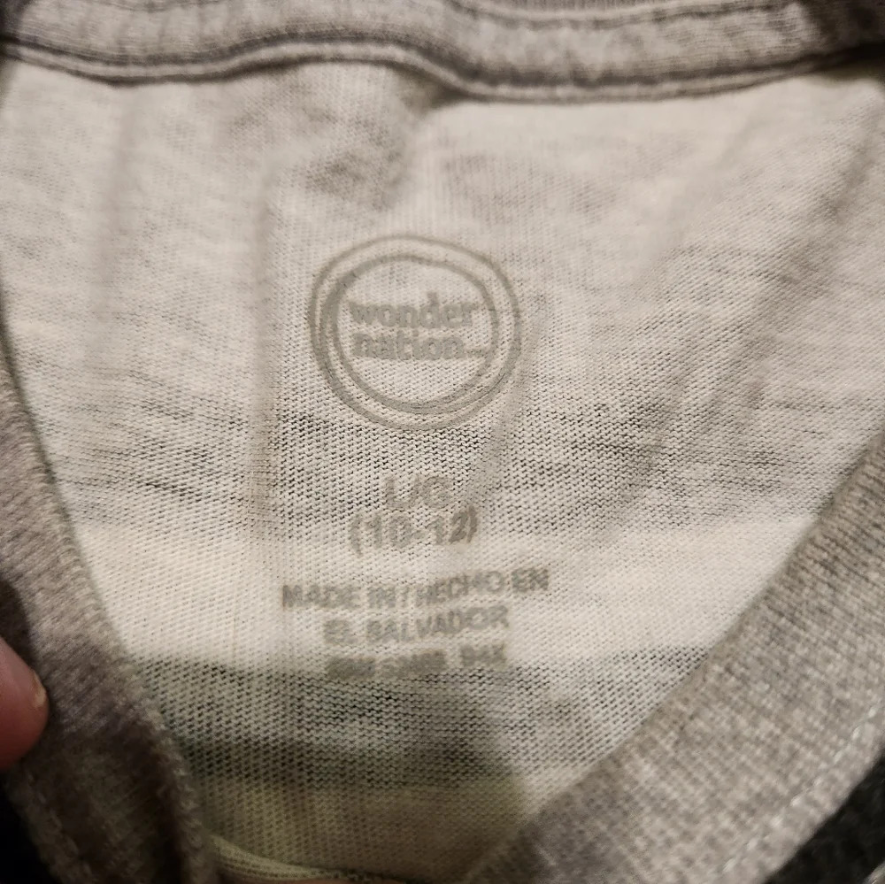๐3/$15 Boy's 4 Piece Lot 10/12 Large Clothing - Picture 4 of 12